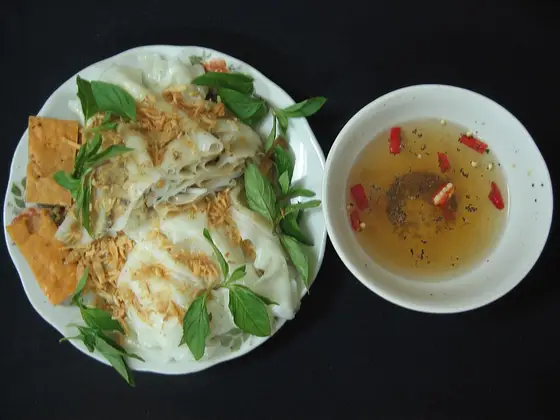 Banh cuon (Ha Giang style) (Bánh cuốn trứng)