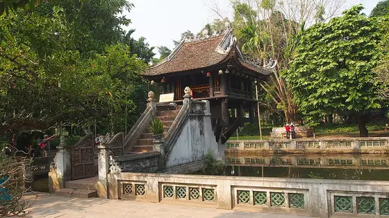 One Pillar Pagoda (Chùa Một Cột)